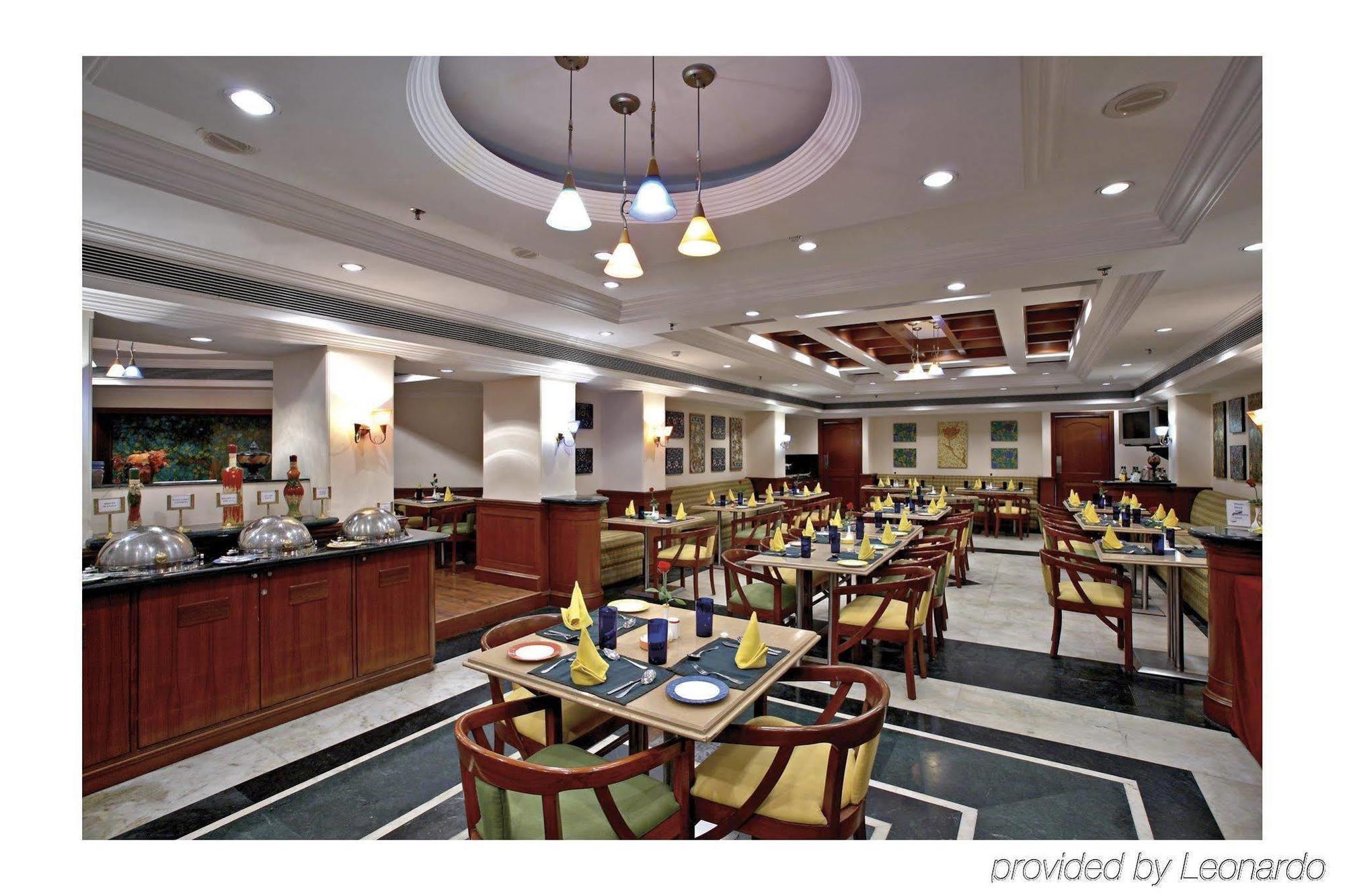 Western Hotel 4*